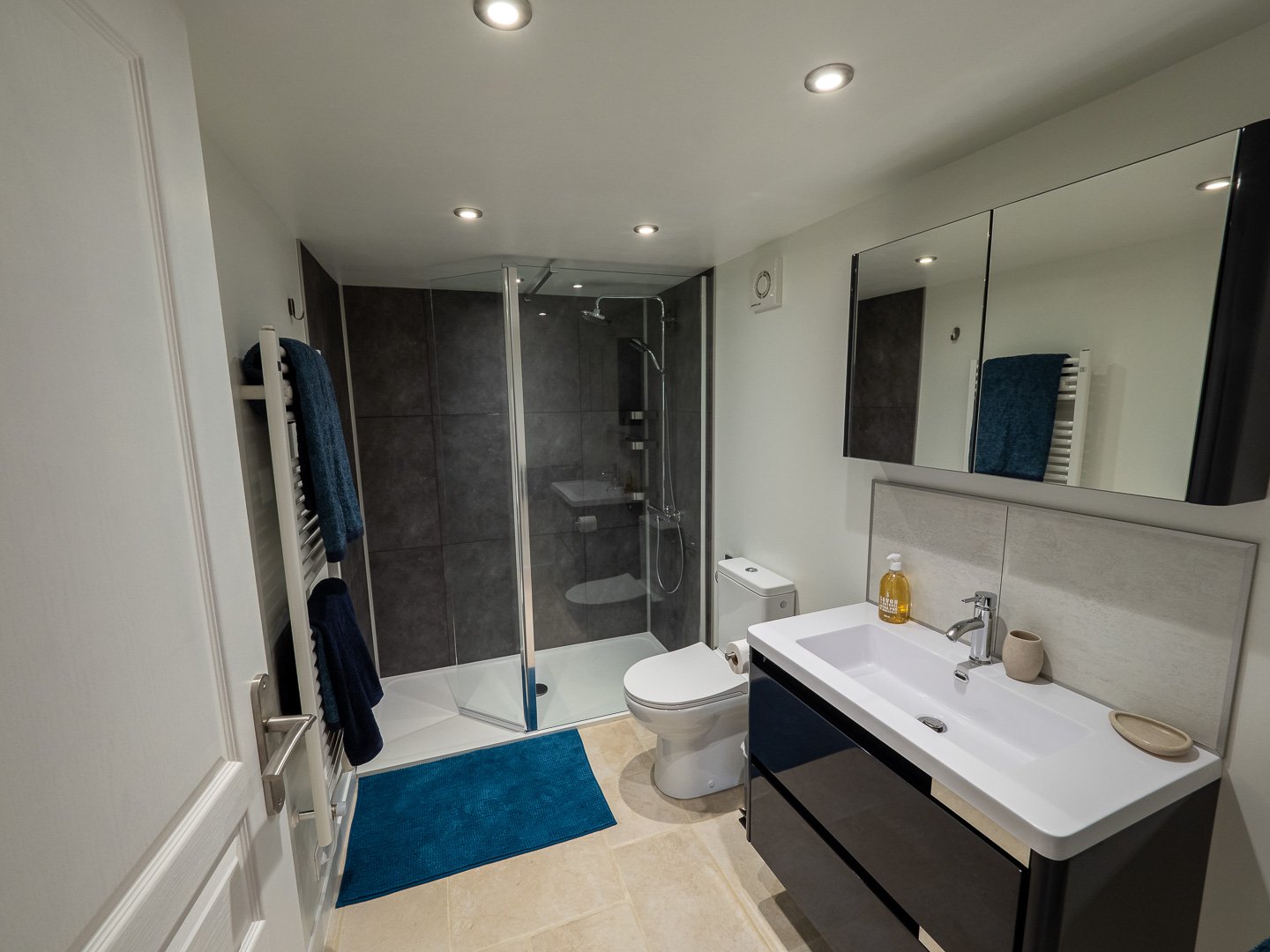 p7080172 hdr p7080172 hdr